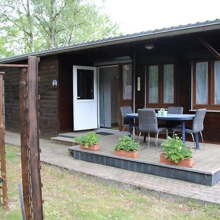 Chalet Les Brulins Hotel Resteigne Exterior photo